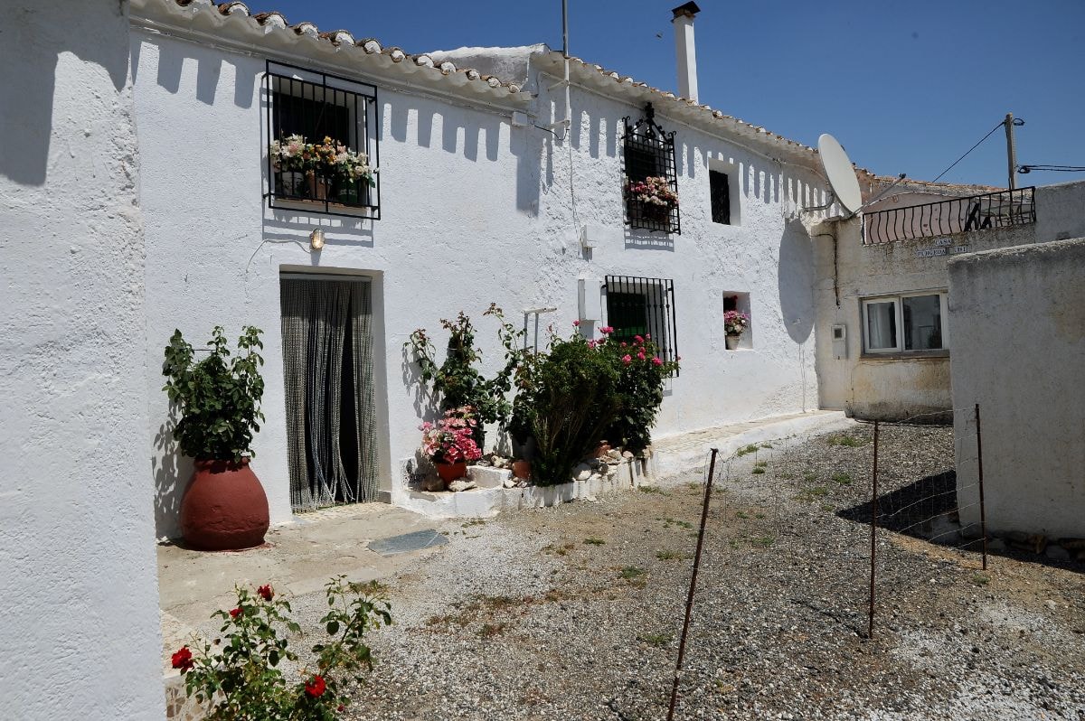 Townhouse in Velez-Rubio